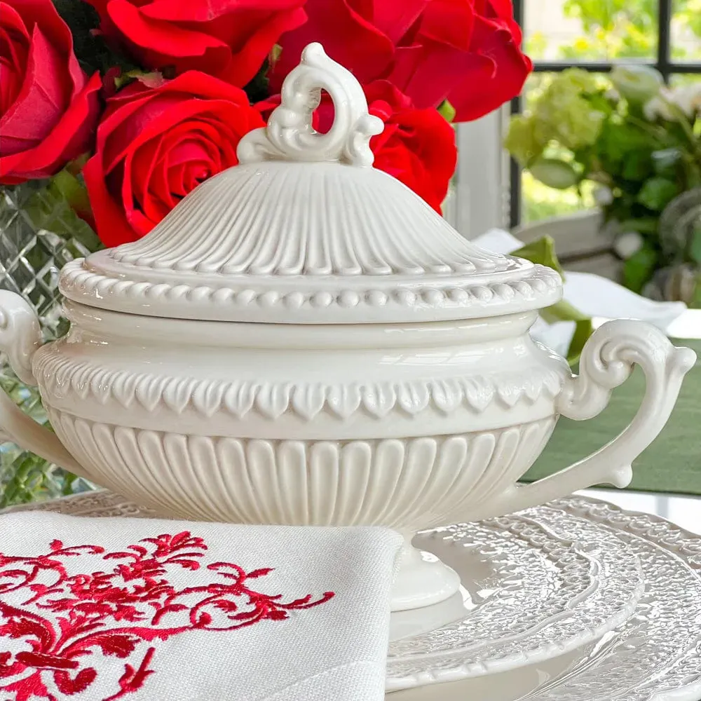 Finezza Oval Soup Tureen - Cream, Ceramic