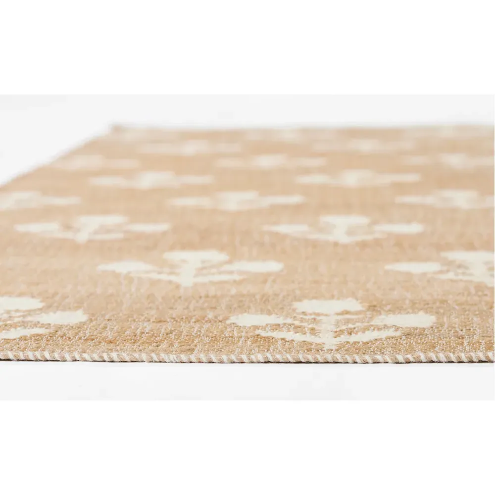 Francine Floral Patterned Rug - Natural, Jute