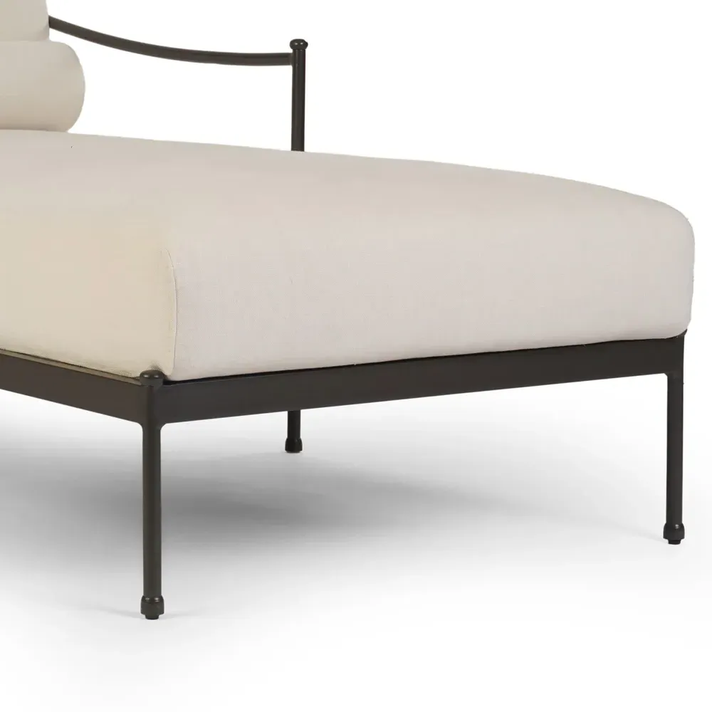 Granger Outdoor Chaise - Bombay Flax, Hemp