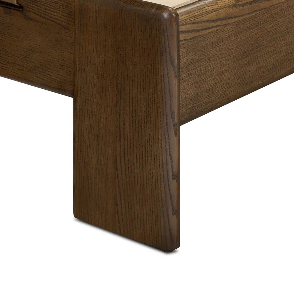 Hadley King Size Tufted Bed - Brown, Leather