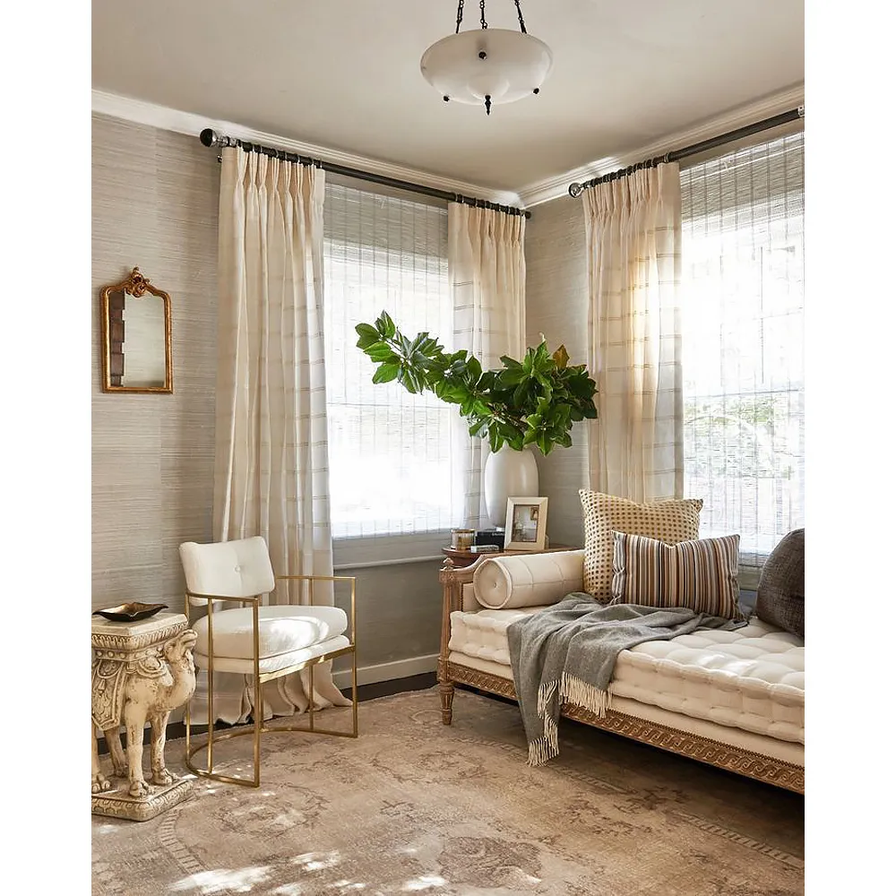 Hamish Upholstered Daybed with Nailhead Trim - White, Hardwood