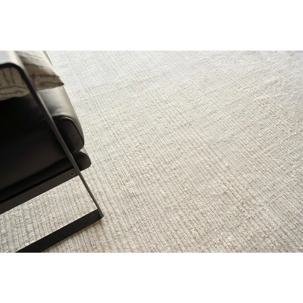 Hannah Solid Rug - Cream, Nylon