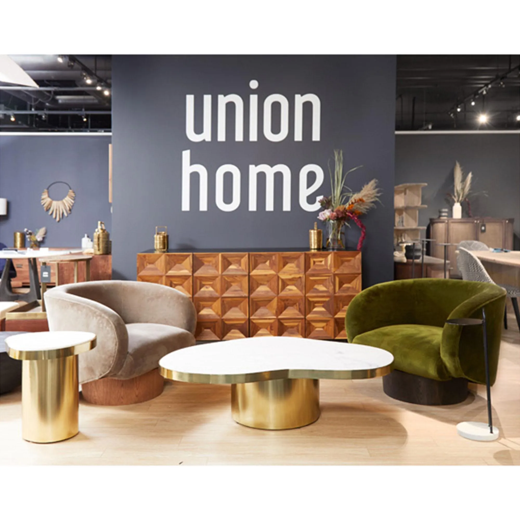 Hazel Swivel Club Chair - Brown, Oak