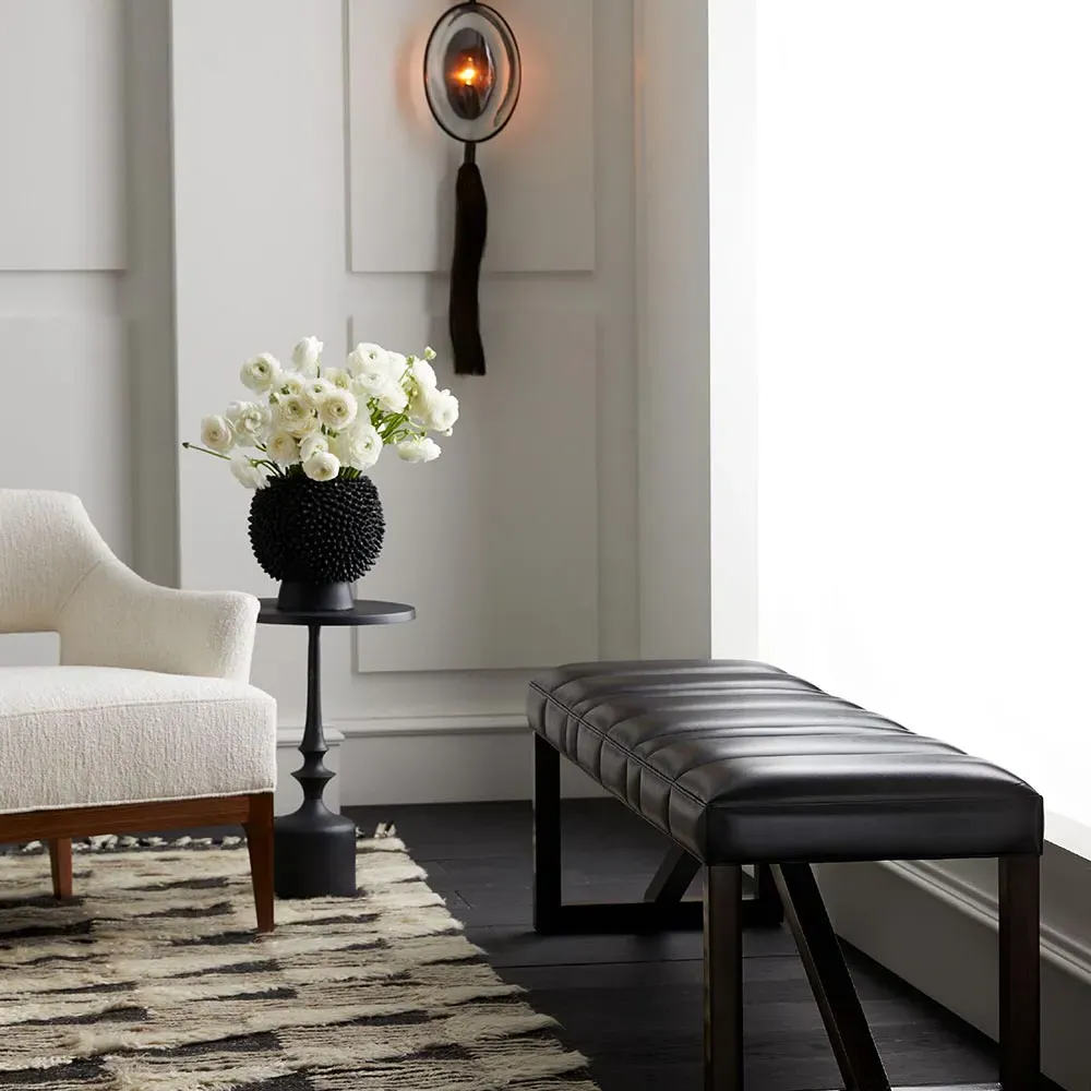 Huntlee Round Pedestal Accent Table - Black, Aluminum