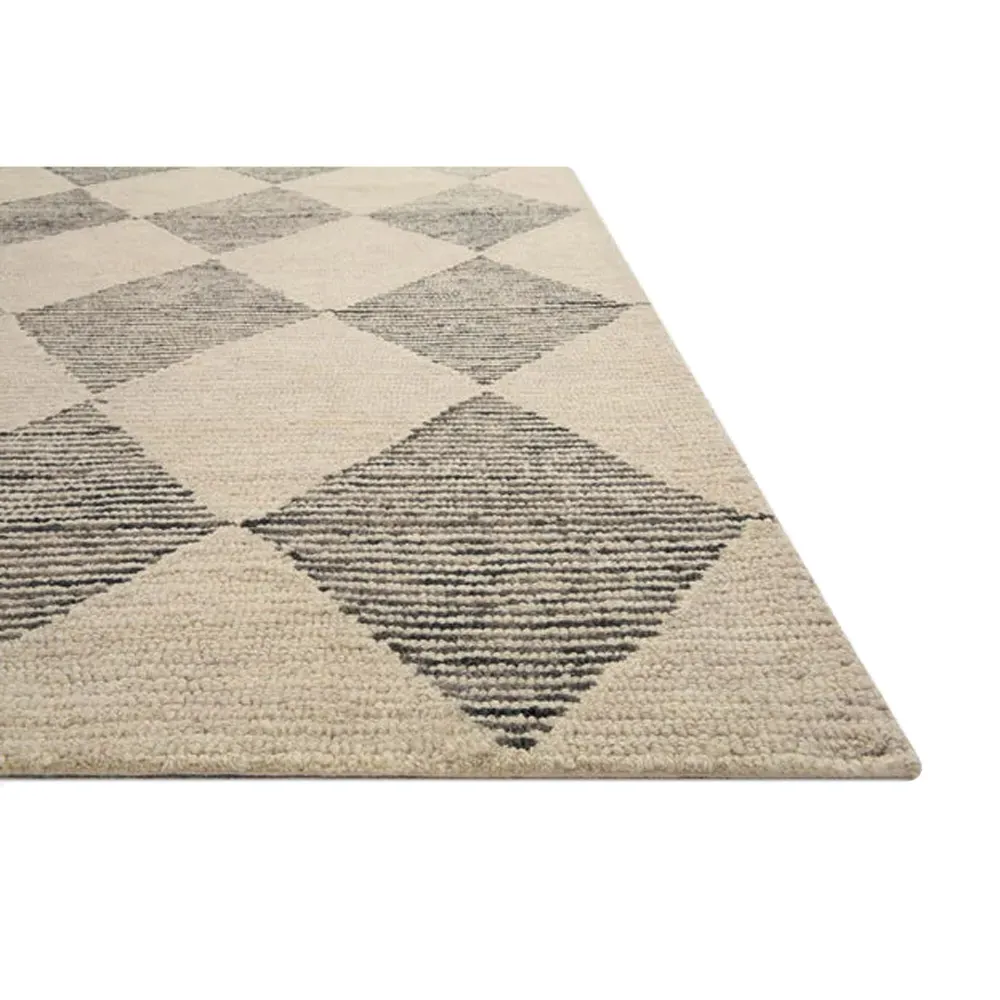 Kaelith Diamond Patterned Rug - Beige, Wool