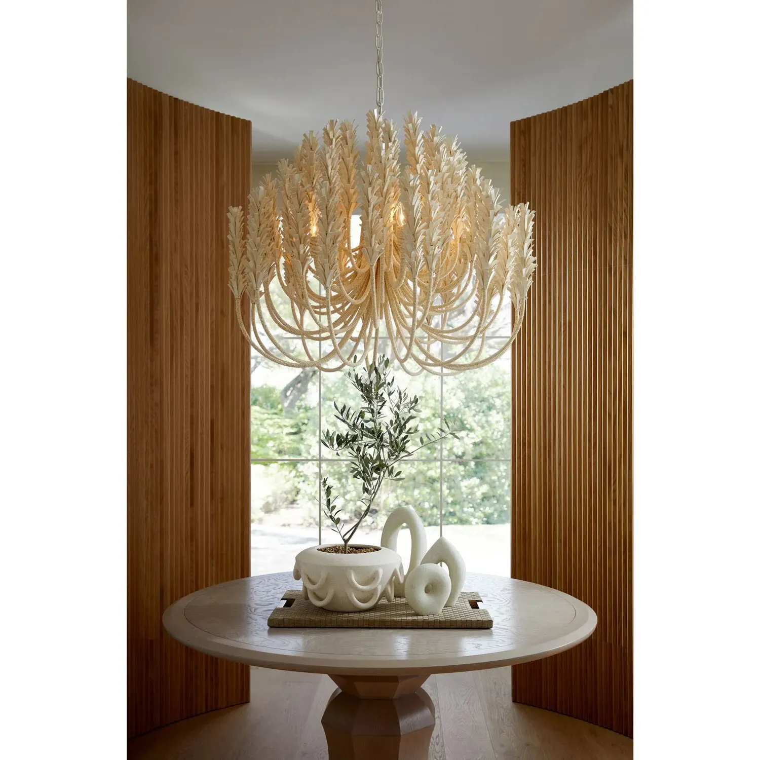 Kaia Coastal Beach Chandelier - Cream, Coconut Shell