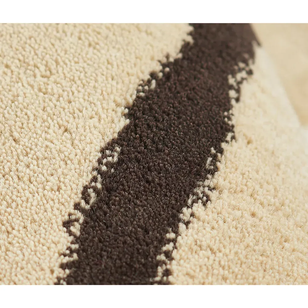 Kari Patterned Rug - Beige, Wool