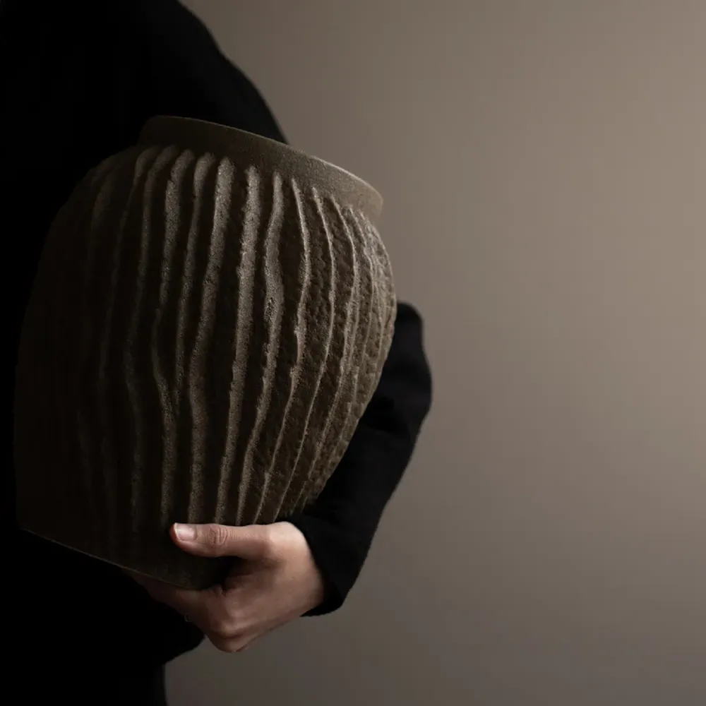 Kiara Large Round Pot Planter - Grey, Ceramic