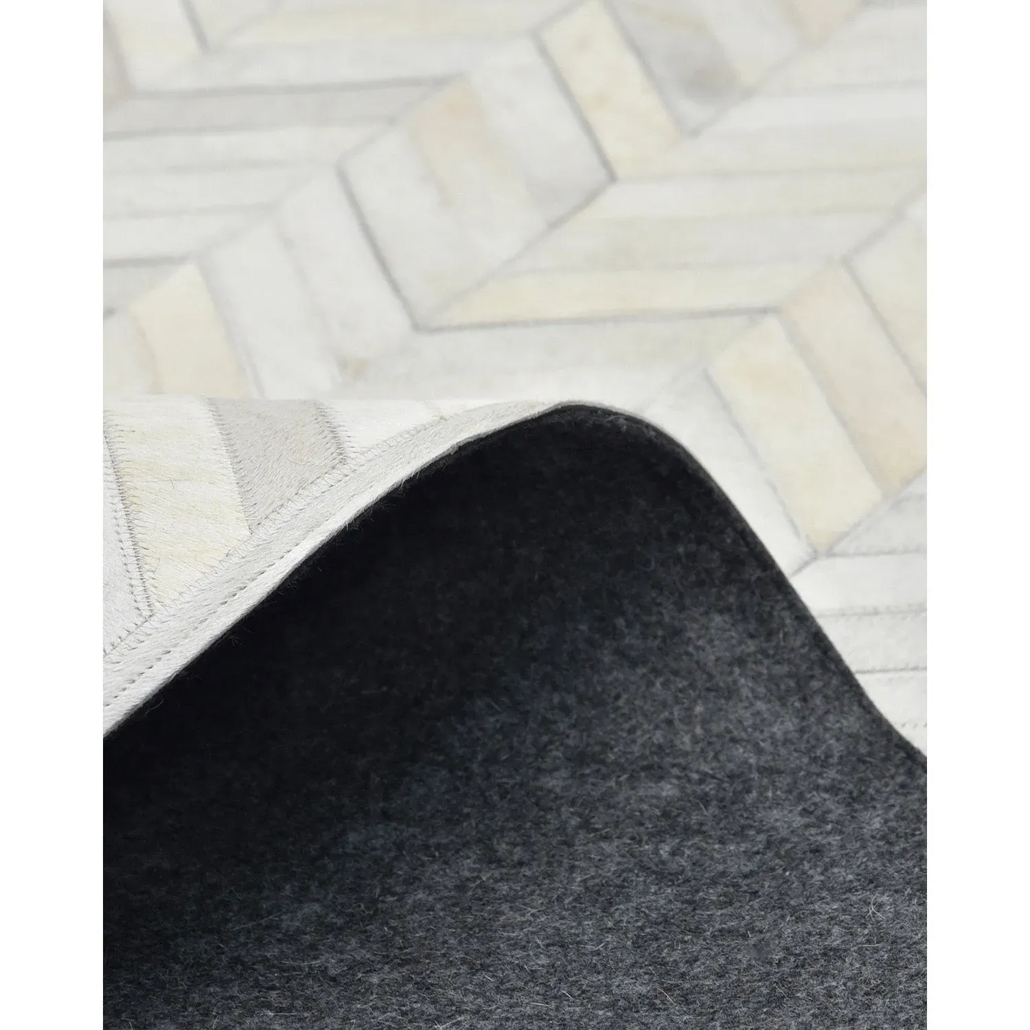 Kimberly Geometric Patterned Rug - White, Buff Leather