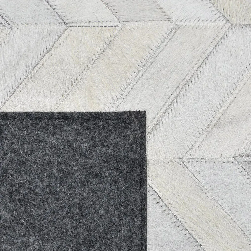 Kimberly Geometric Patterned Rug - White, Buff Leather