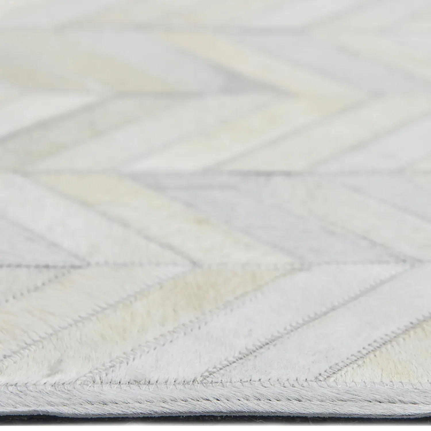 Kimberly Geometric Patterned Rug - White, Buff Leather