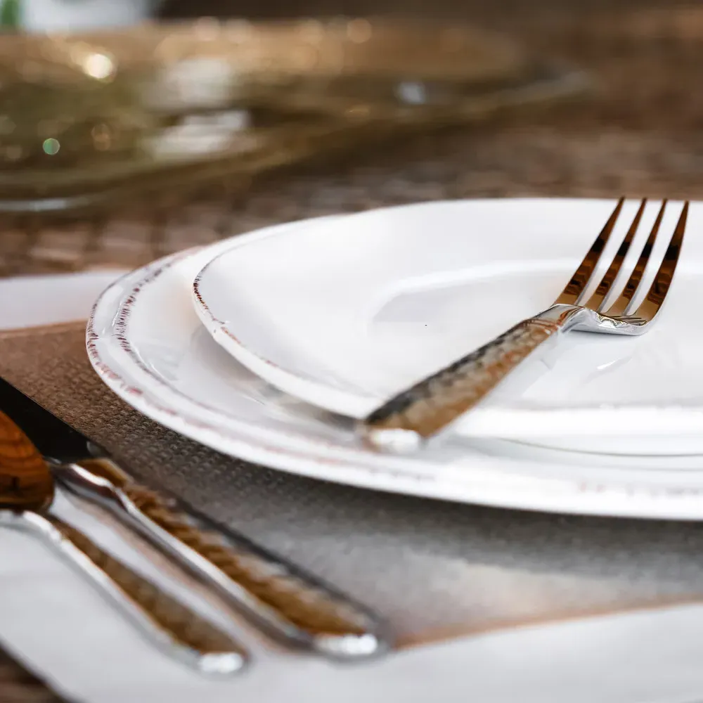 Lastra Salad Plate - White, Stoneware