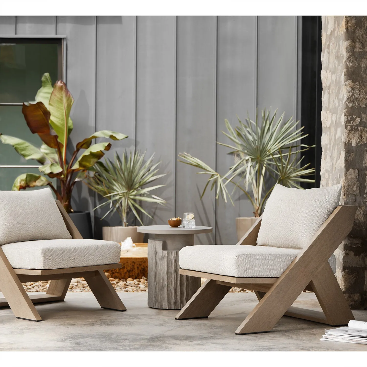 Lawson Round Outdoor End Table - Grey, Concrete