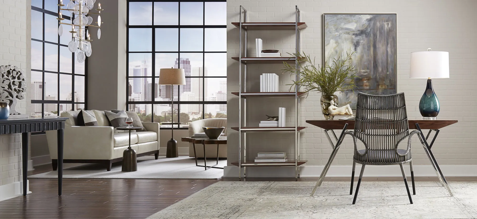 Leila Floor Lamp - Bronze, Iron