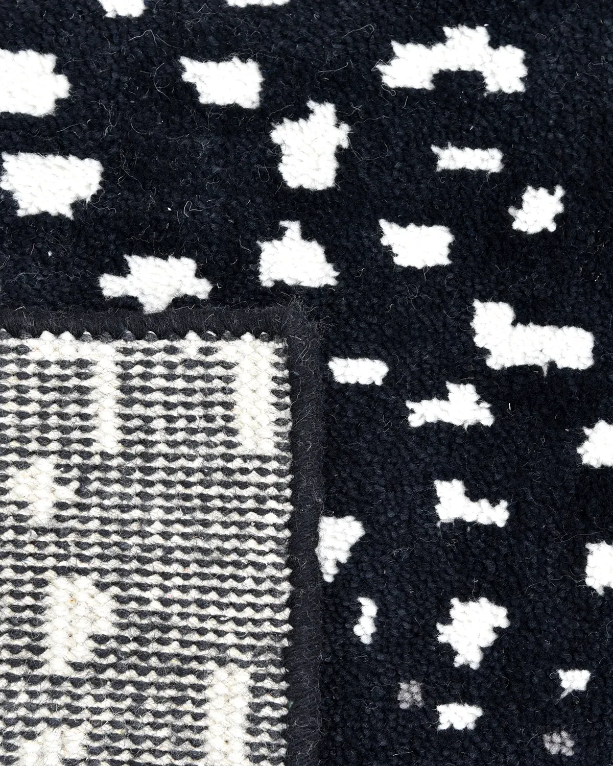 Lewis 5x8 Animal Patterned Hand Knotted Rug - Black, Wool