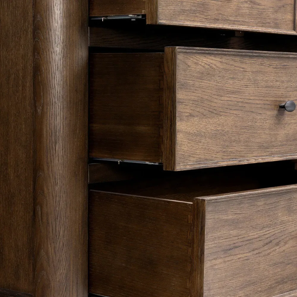 Lionel Dresser - Brown, Oak