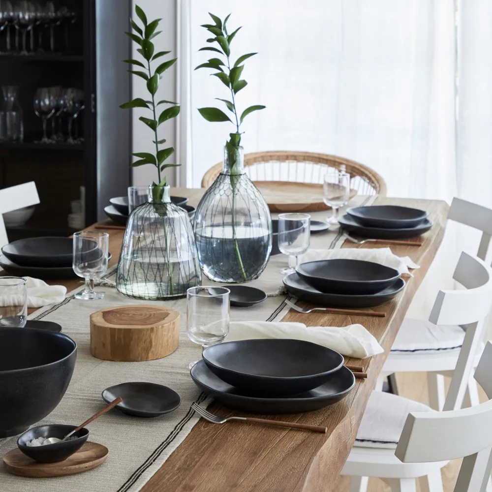 Livia Pasta Bowl Set of 4 - Matte Black, Stoneware