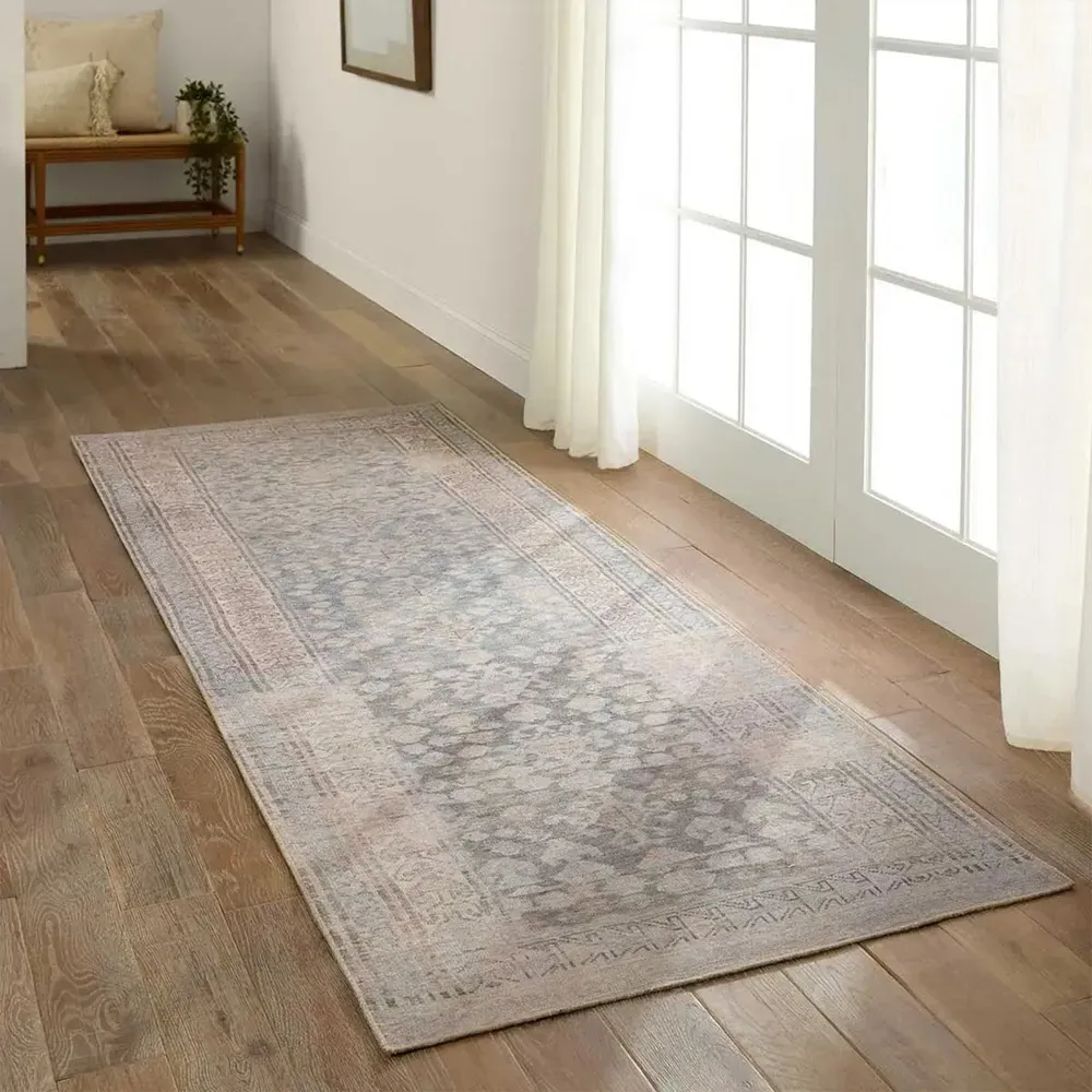 Liya Ushak Patterned Rug Sample - Grey, Polyester