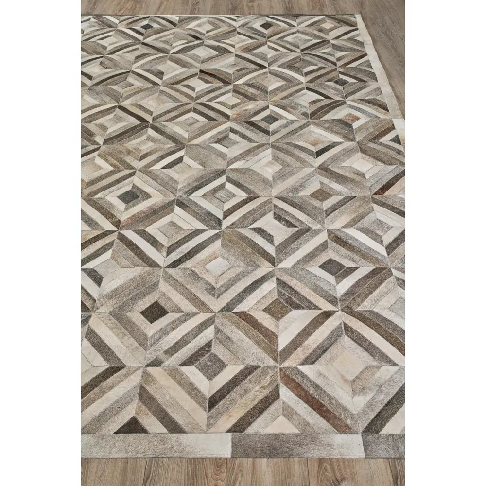 Lucas Diamond Patterned Rug - Grey, Leather Hide
