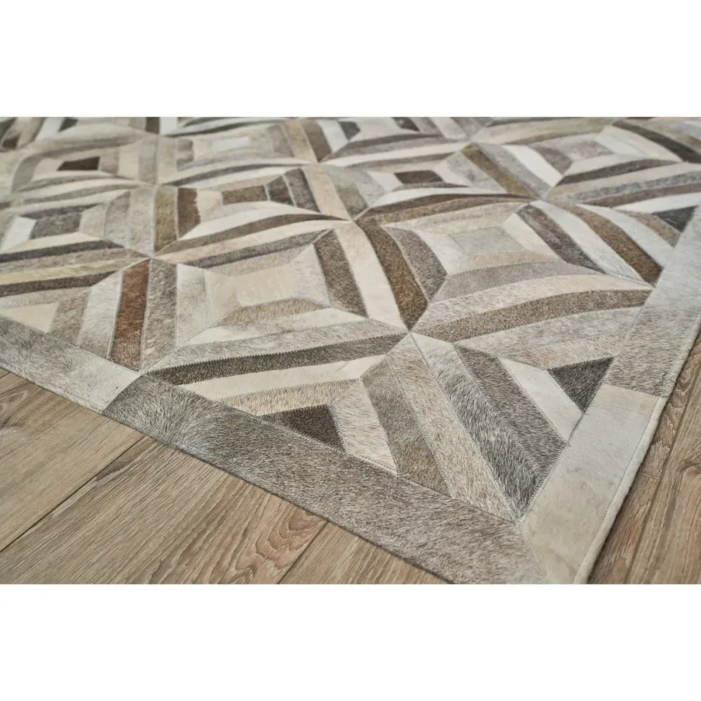 Lucas Diamond Patterned Rug - Grey, Leather Hide