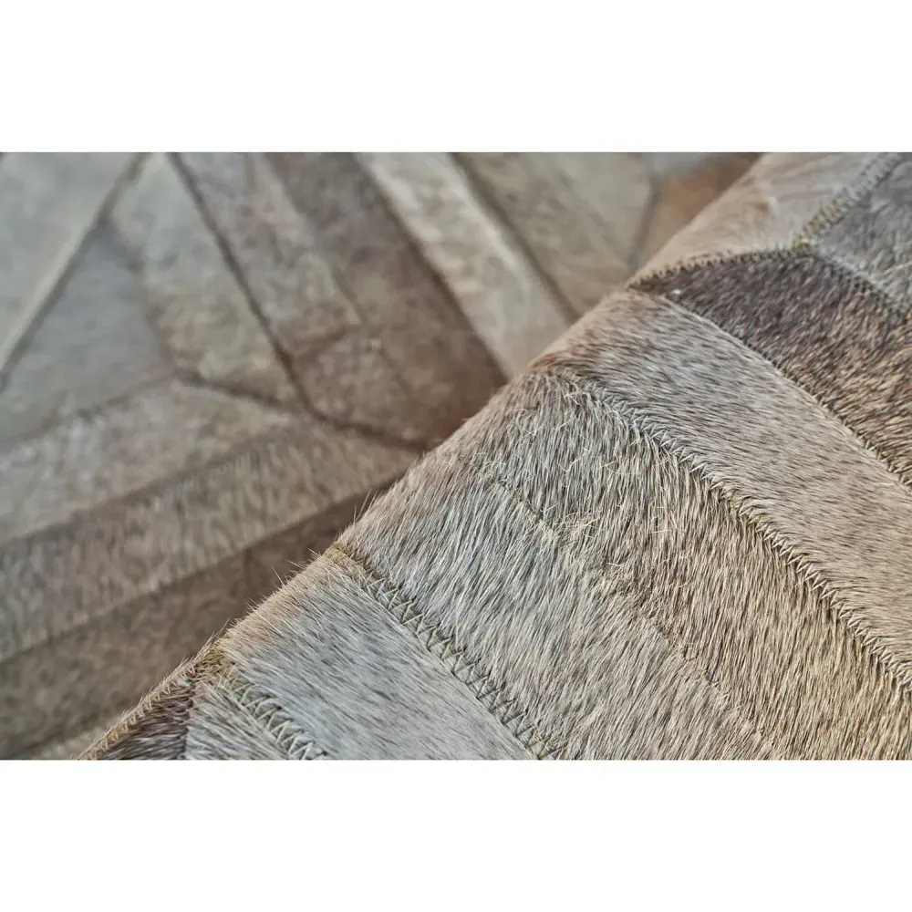 Lucas Diamond Patterned Rug - Grey, Leather Hide
