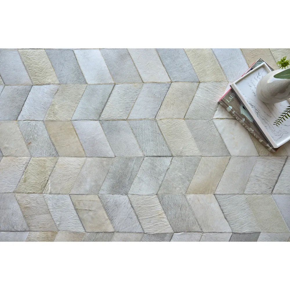 Lucas Herringbone Patterned Rug - Grey, Leather Hide
