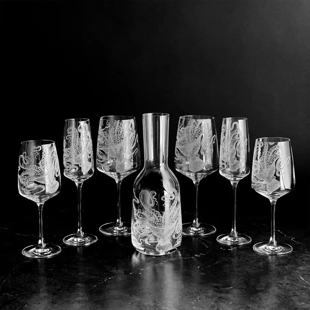 Lucy Red Wine Glass Set of 2 - Clear, Crystal