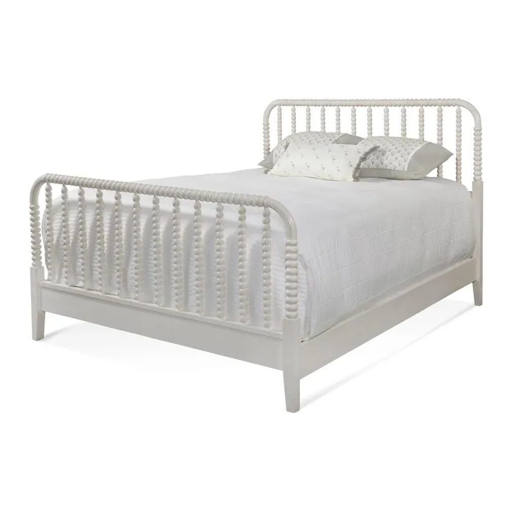 Lynda King Size Spindle Bed - White, Rubberwood