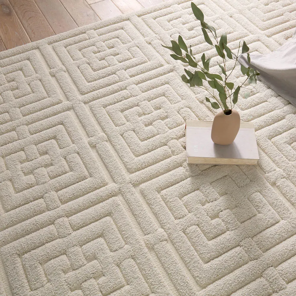 Maelle Geometric Patterned Rug - Cream, Polyester