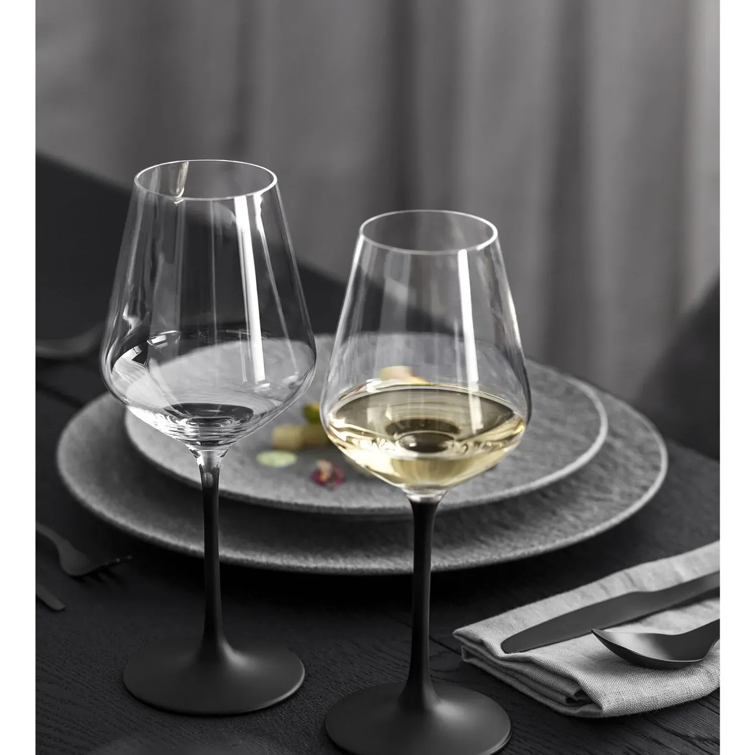 Manufacture Rock Red Wine Glass Set - Clear, Crystal