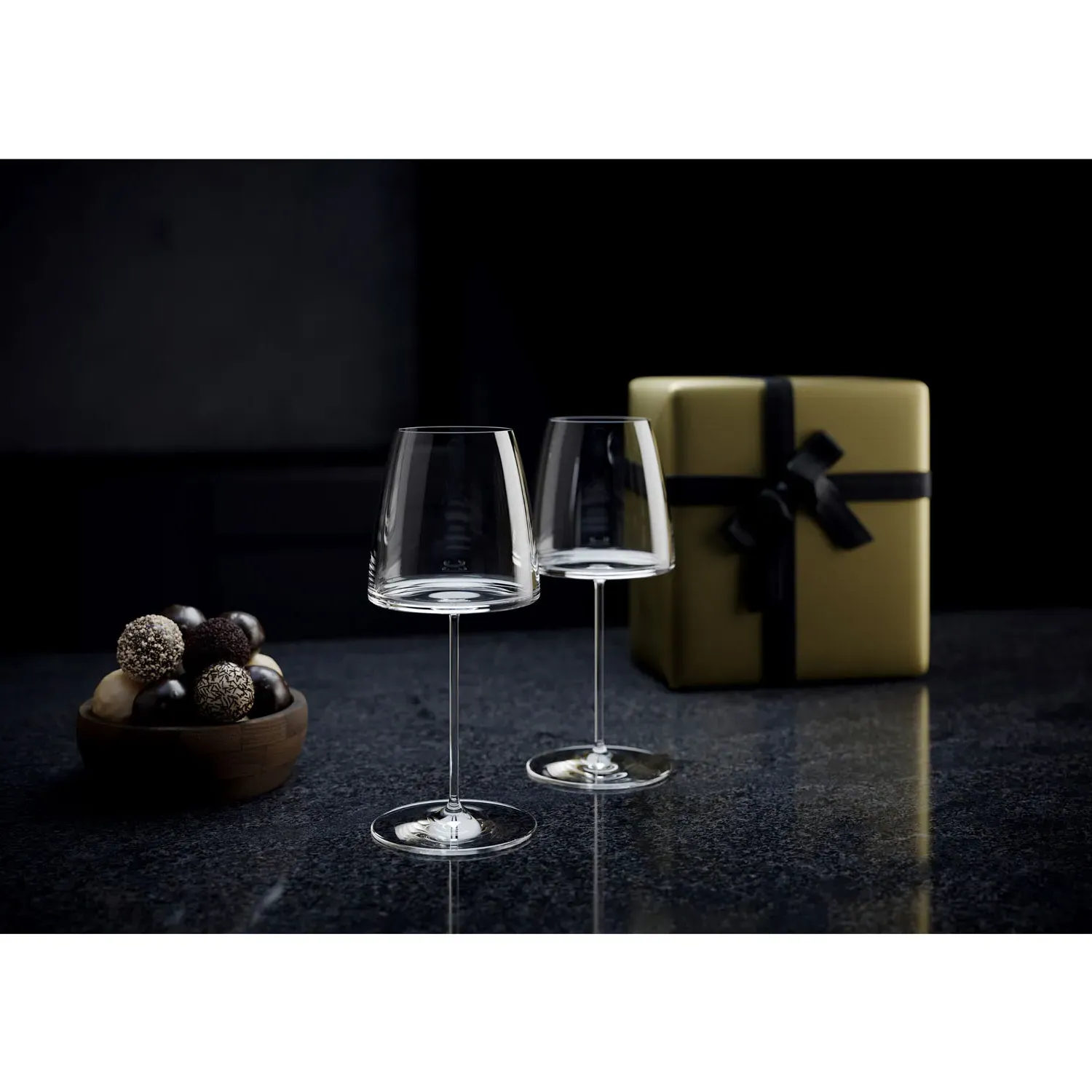 MetroChic White Wine Glass Set of 2 - Clear, Crystal Glass