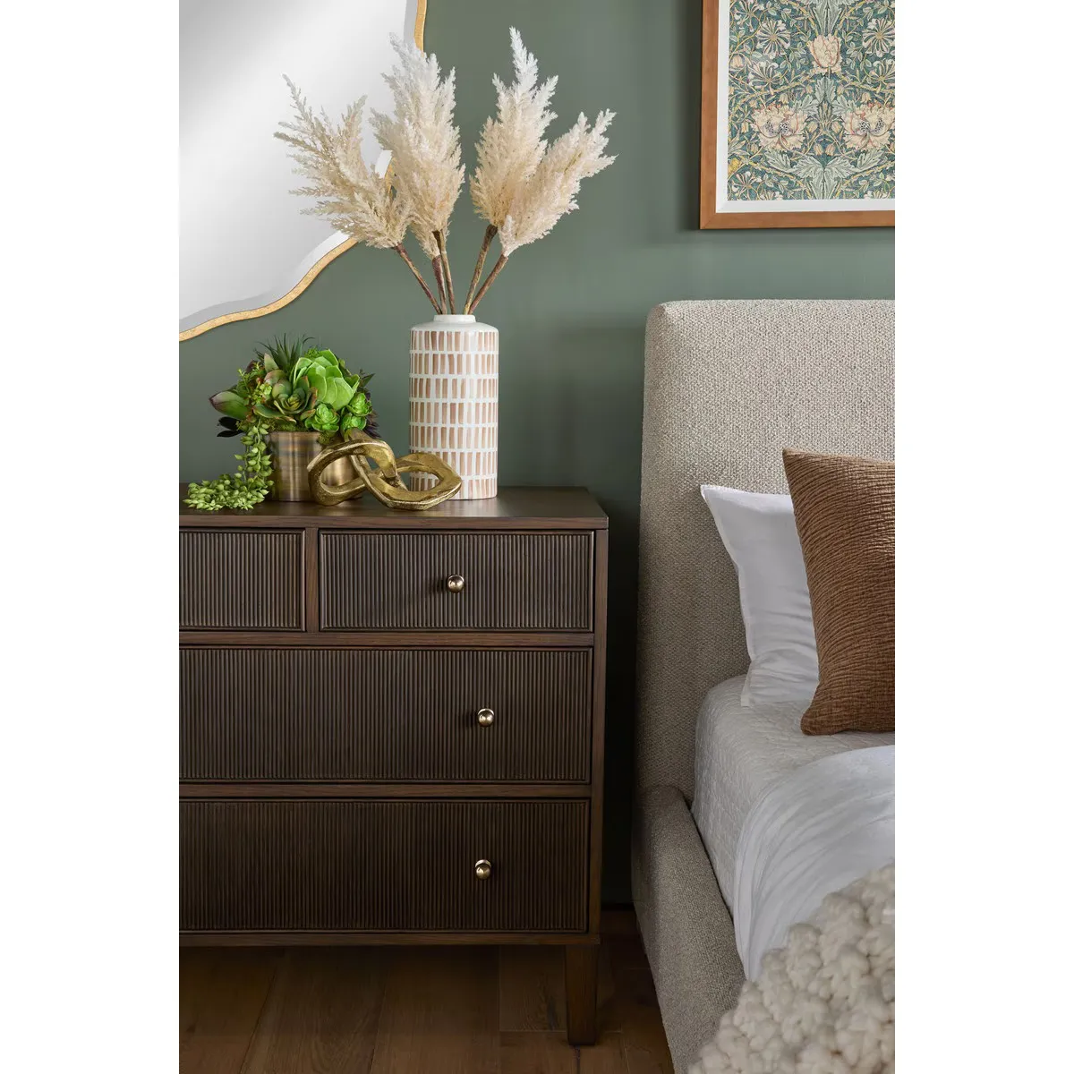 Mira Double Dresser - Dutch Brown, Oak