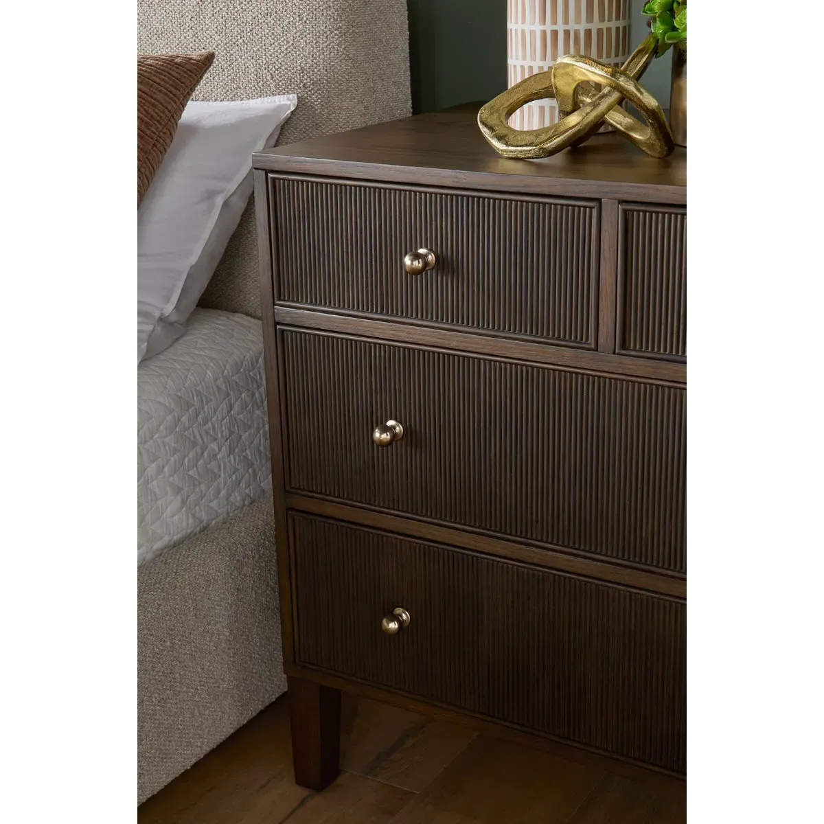 Mira Double Dresser - Dutch Brown, Oak