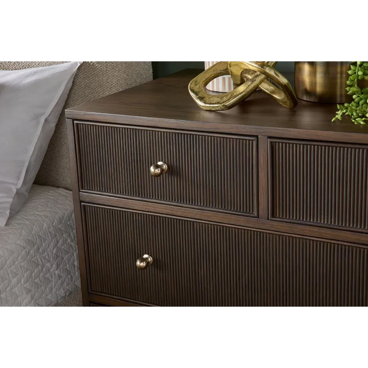Mira Double Dresser - Dutch Brown, Oak