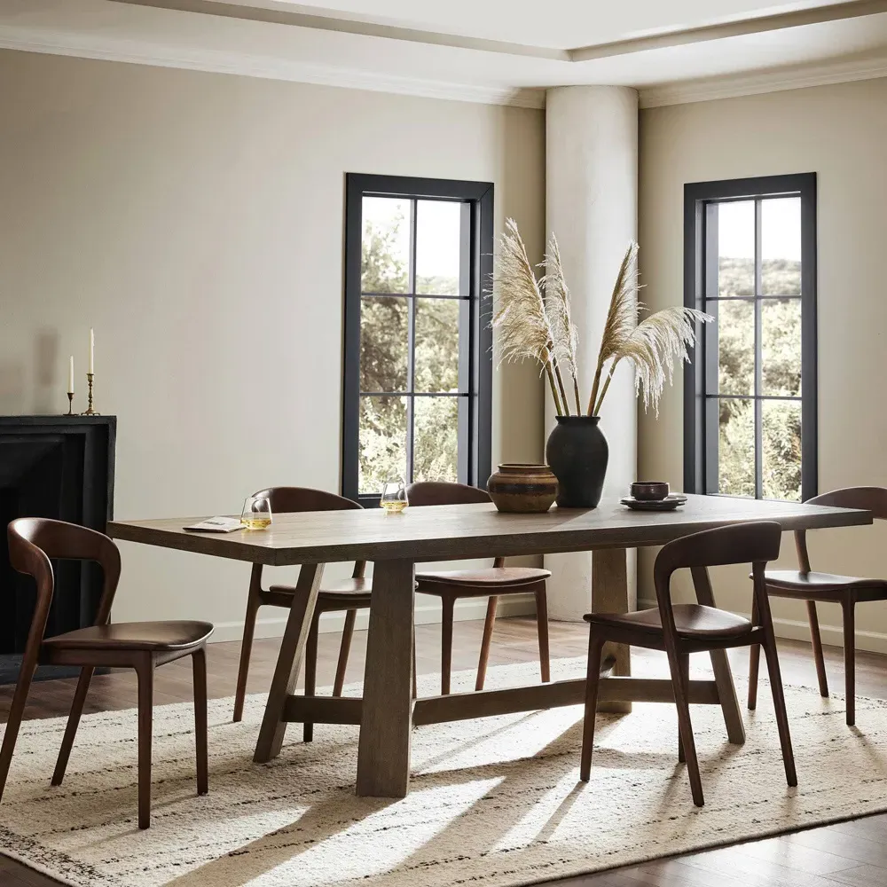 Munich Dining Table - Warm Natural Oak