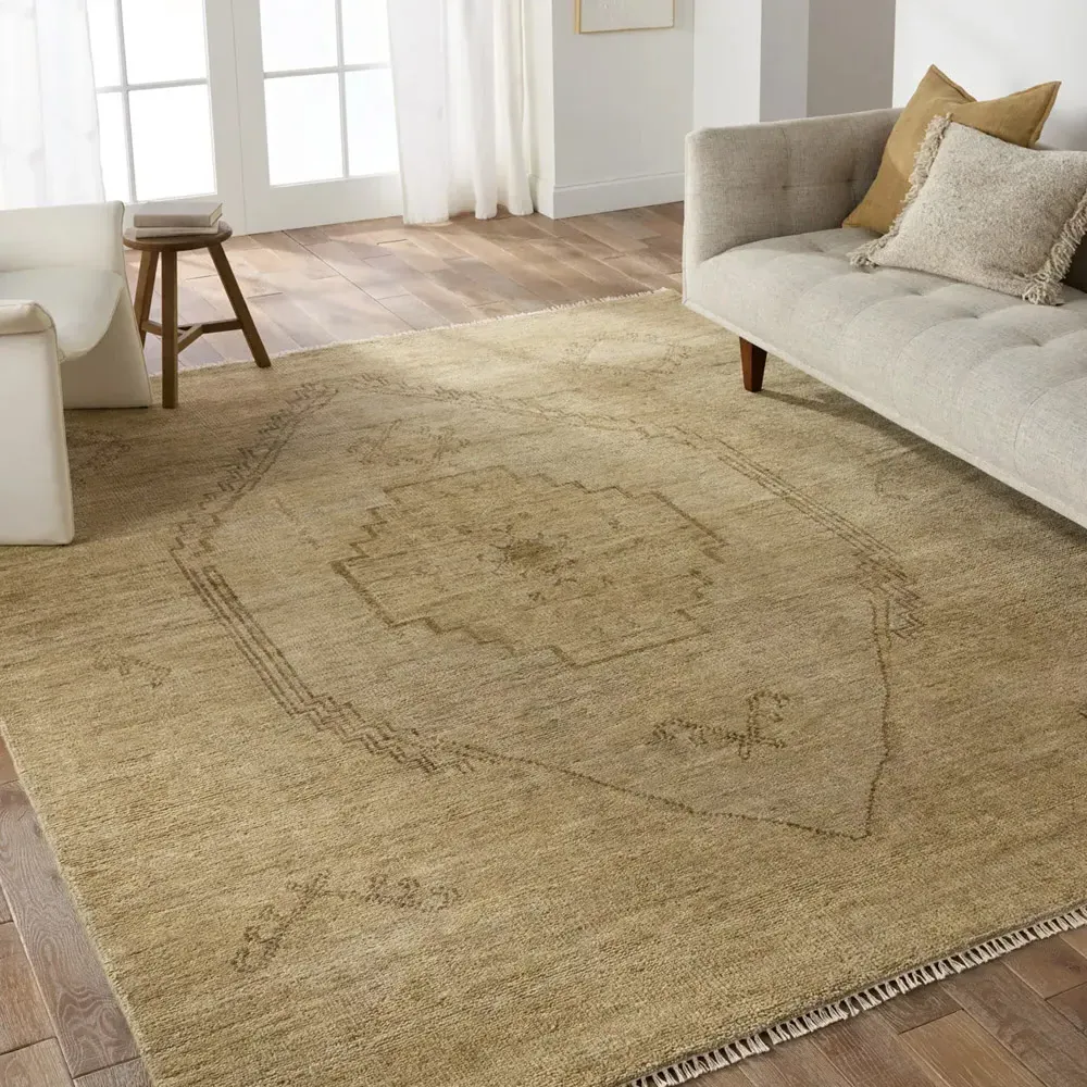 Nikita Fayola Medallion Hand Knotted Rug - Green, Wool