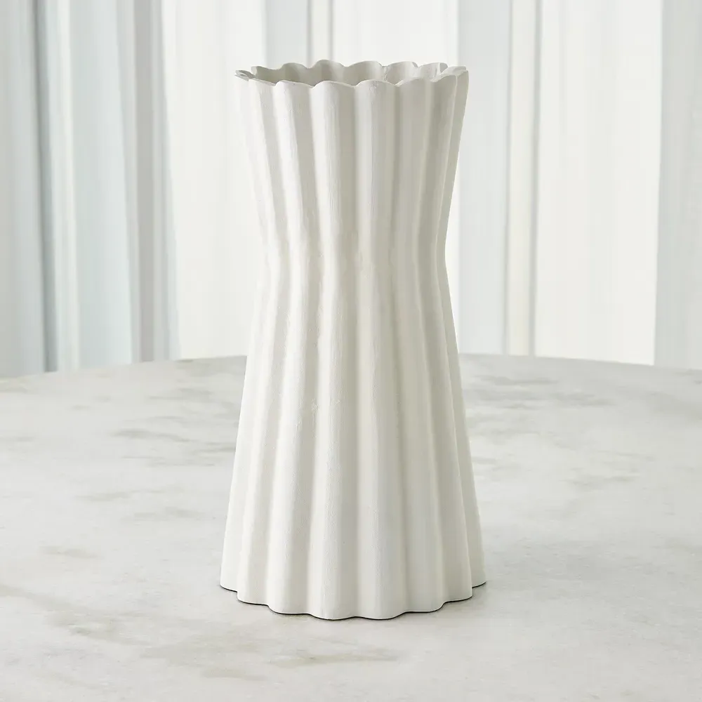Nolan Aluminum Vase - White