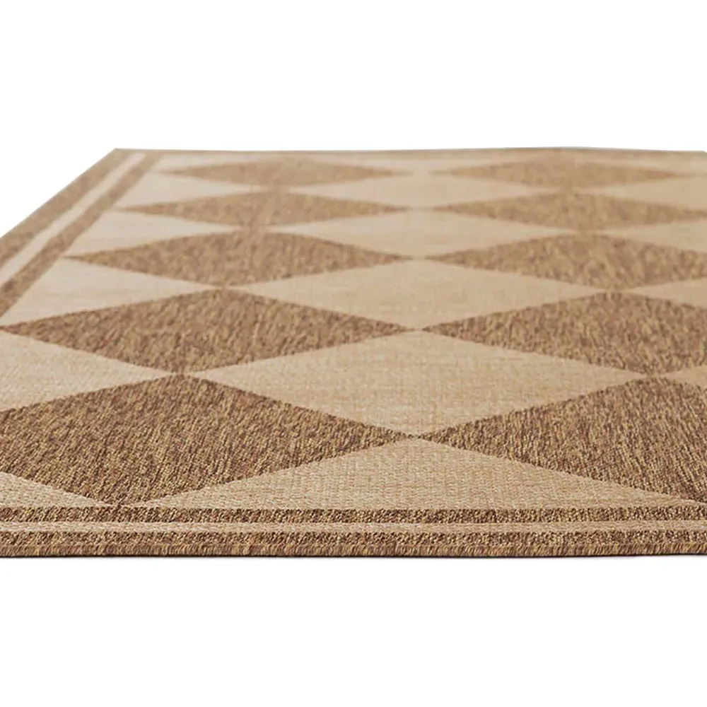 Nyla Diamond Patterned Indoor Outdoor Rug - Natural, Polypropylene