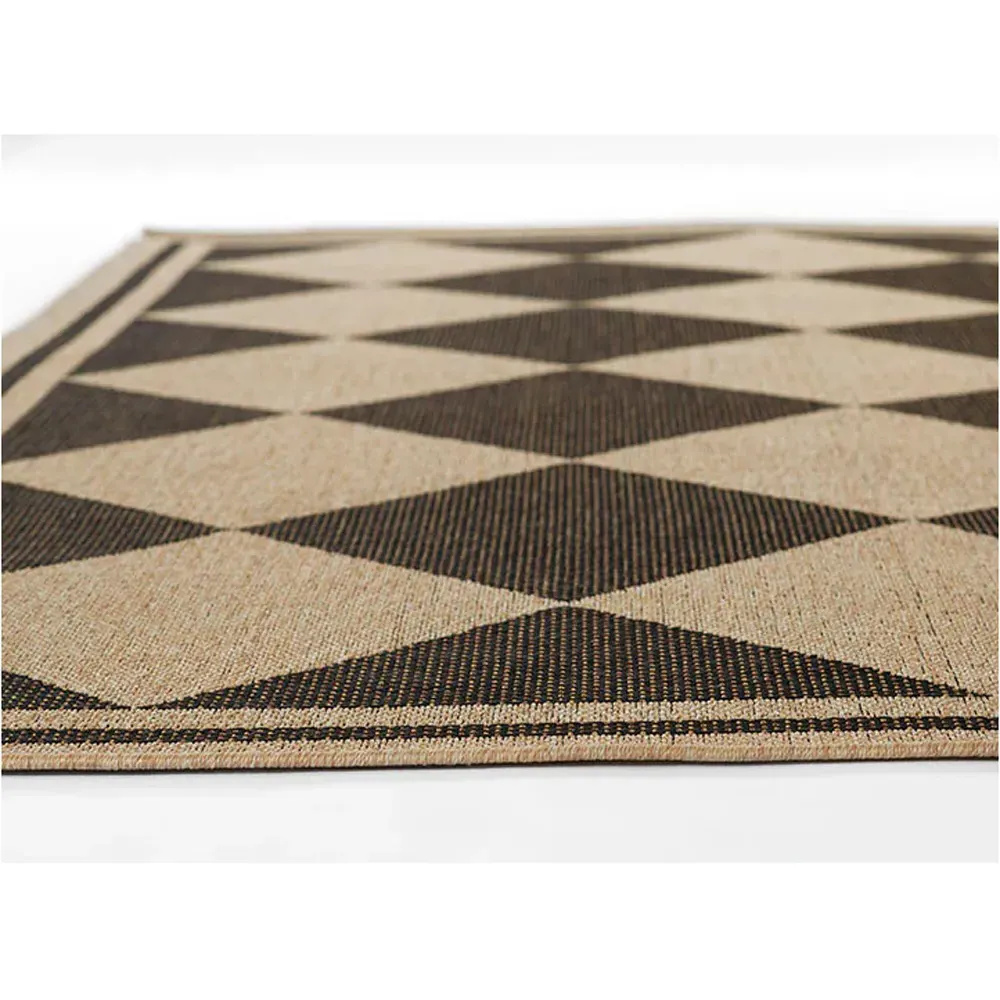 Nyla Diamond Patterned Runner Rug - Black, Polypropylene