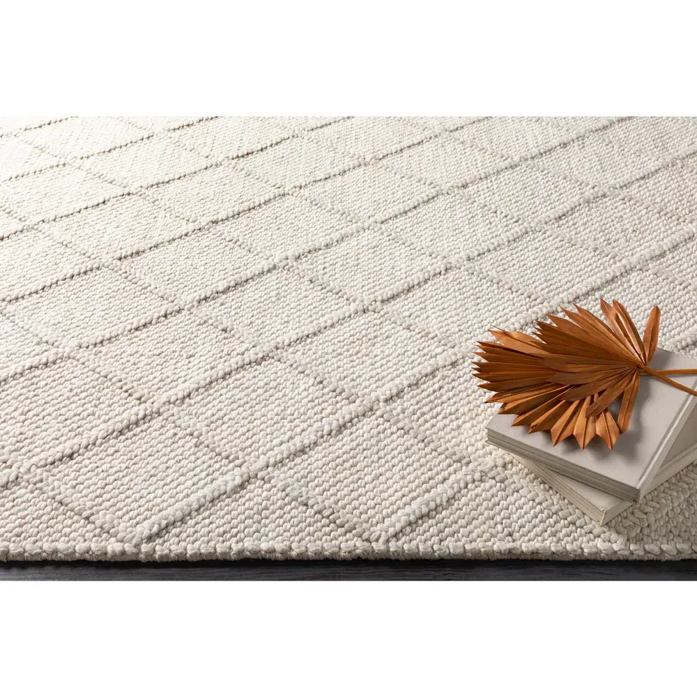 Paulette Diamond Handwoven Rug - Ivory, Wool