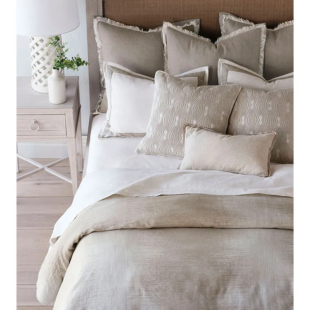 Piero 22x22 Throw Pillow with Diamond Pattern - Beige, Linen