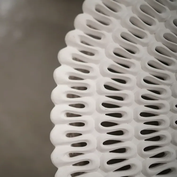 Pipa Ribboned End Table - White, Resin