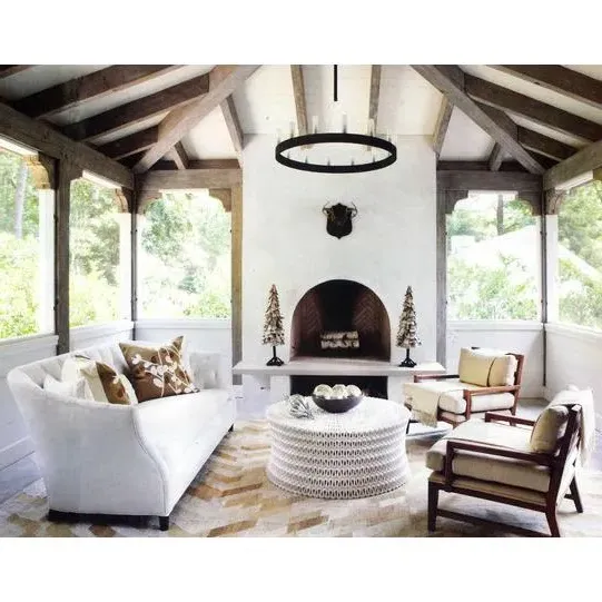 Pipa Ribboned Round Coffee Table - White, Resin