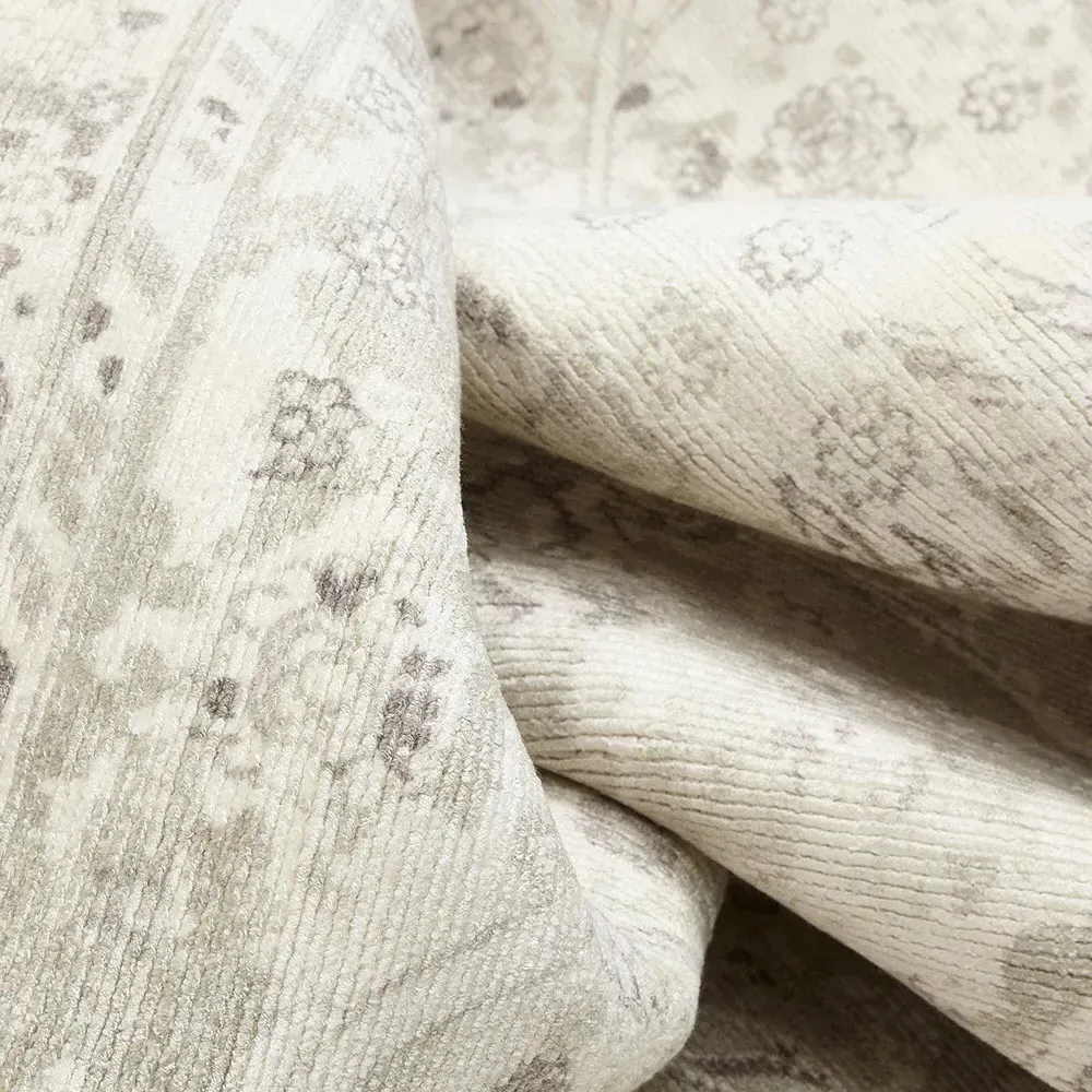 Rachel Global Bazaar Patterned Rug - Mist Grey, Viscose