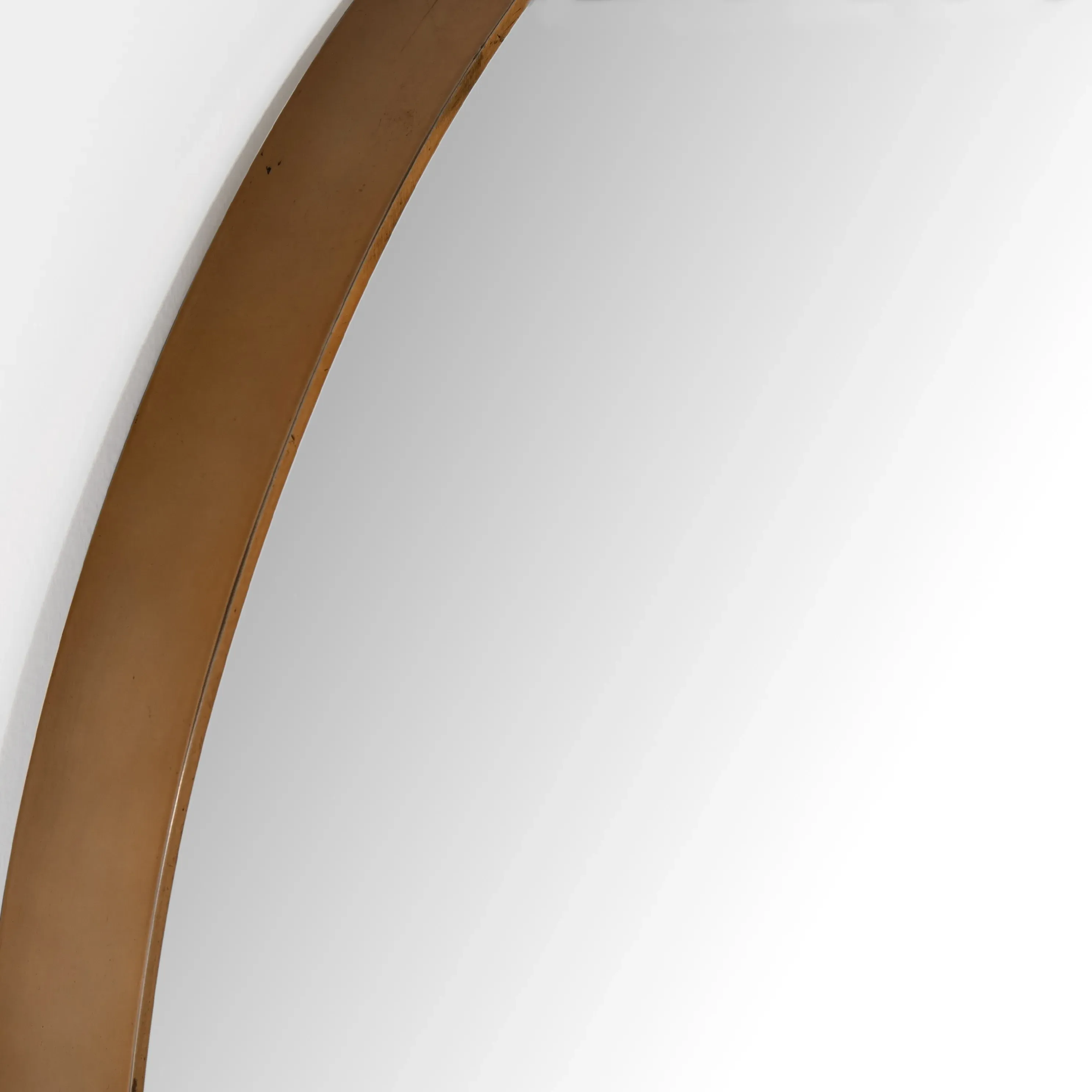 Rinna Arched Floor Mirror - Gold, Aluminum