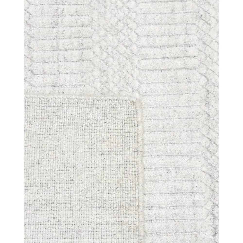Samara Textured Solid Rug - Off White