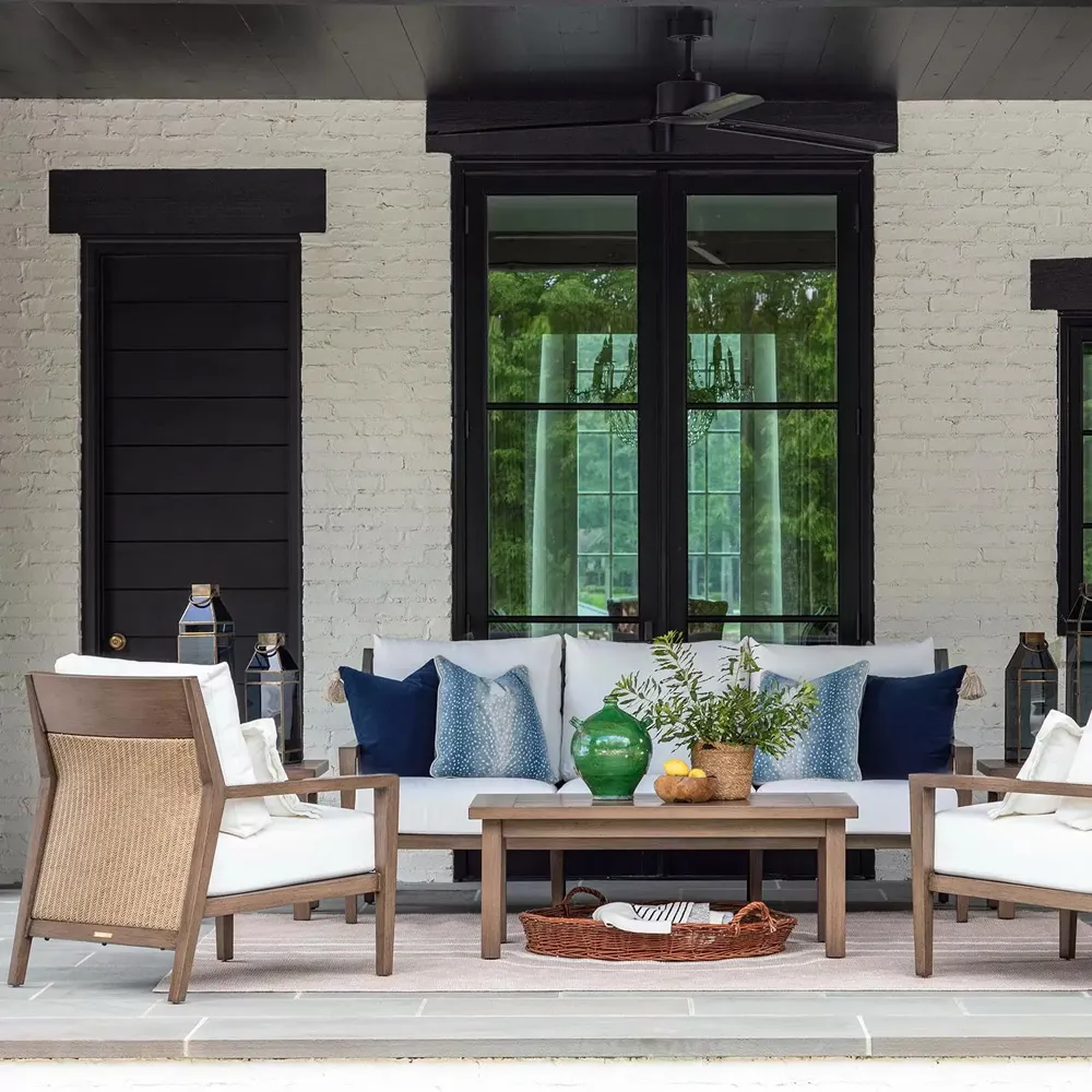 Savannah Outdoor Lounge Arm Chair - White, Aluminum