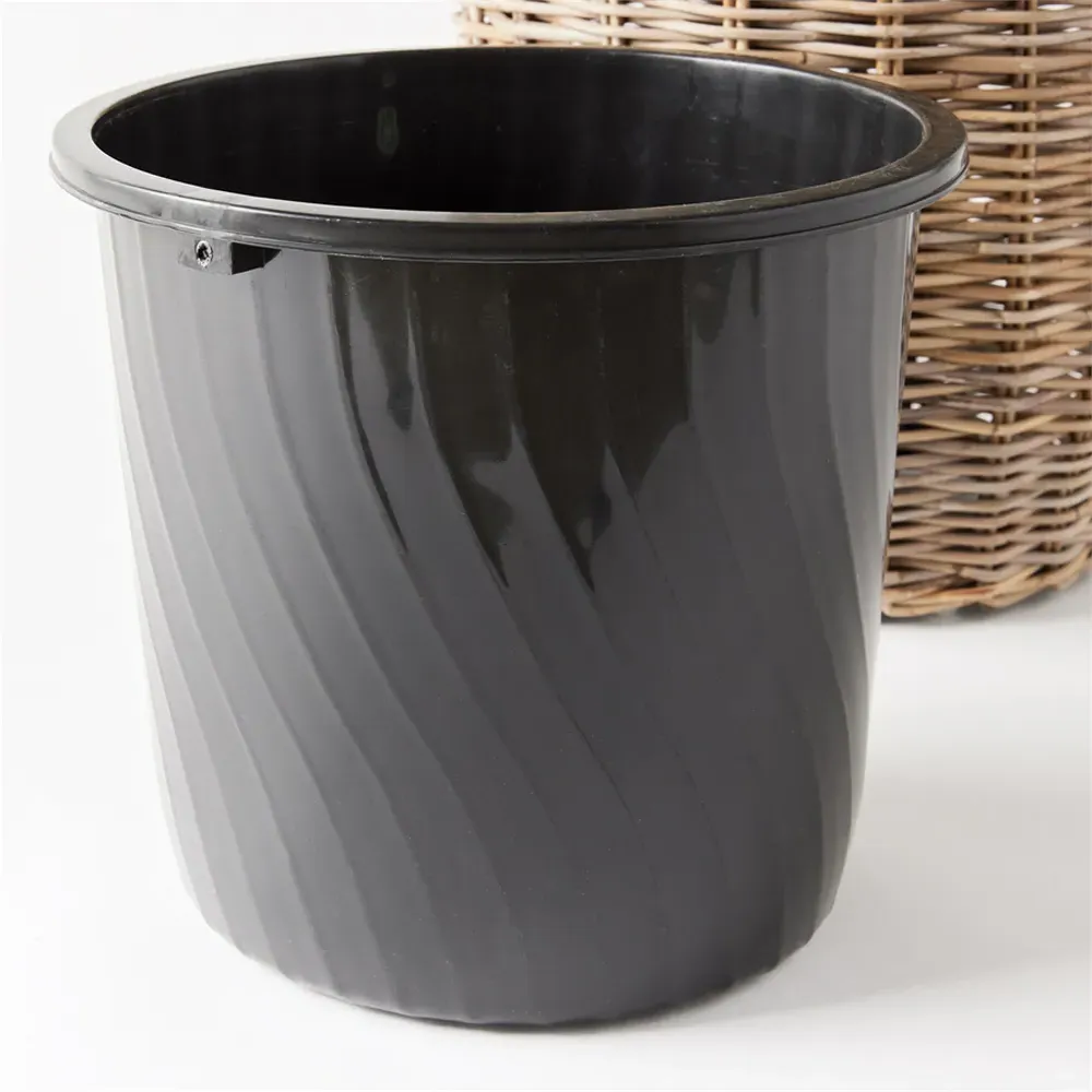 Sawyer Small Woven Planter - Grey, Rattan