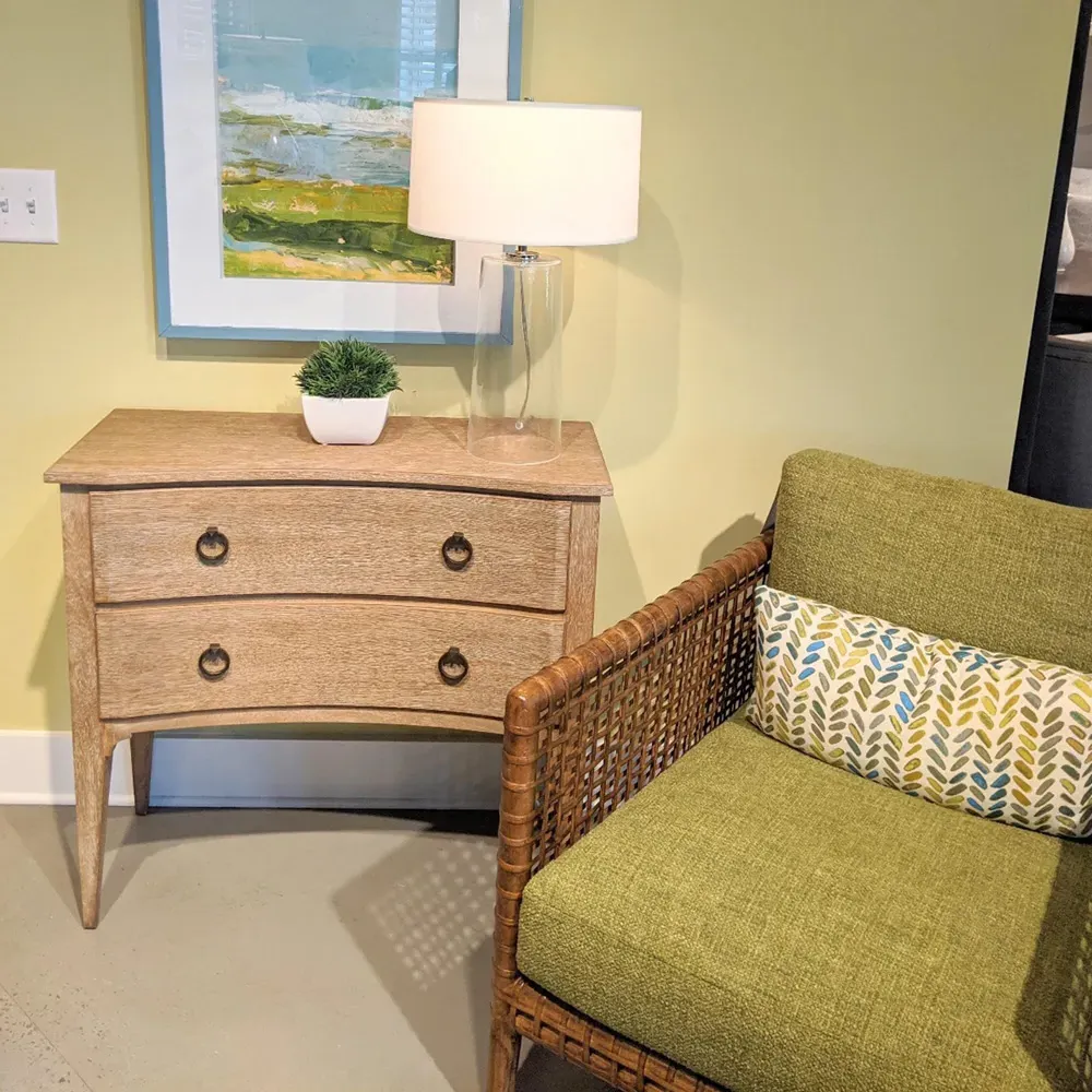 Silverton Hall Chest Dresser - Brown, Oak