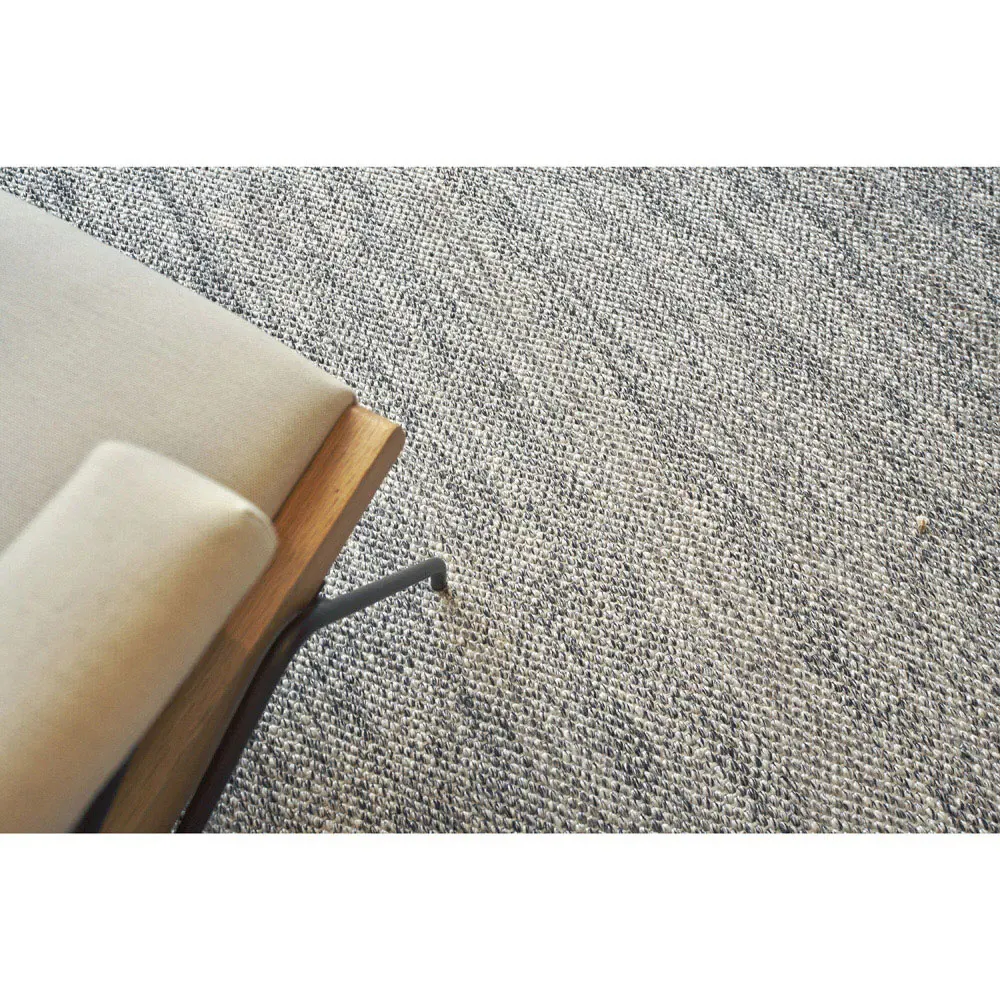 Soleil Patterned Rug 2x3 - Black, PET Yarn